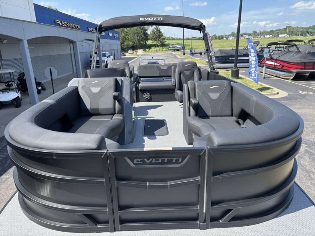 2027 Evotti 523 CS