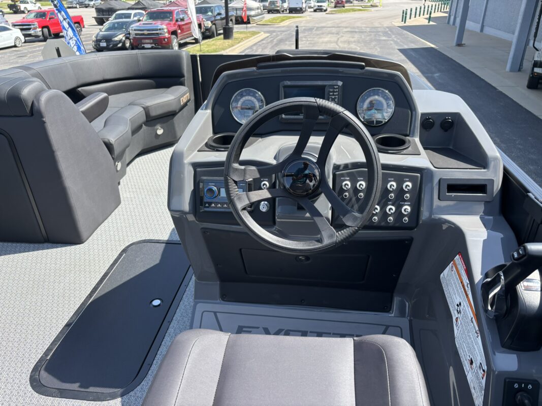 2027 Evotti 523 CS