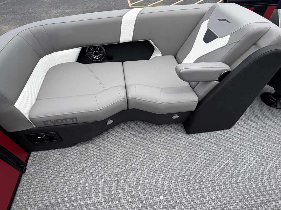 2027 Evotti 521 QL