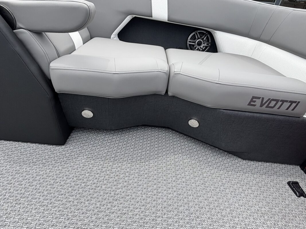 2027 Evotti 521 QL