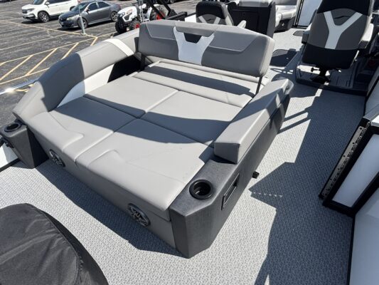 2027 Evotti 523 CS