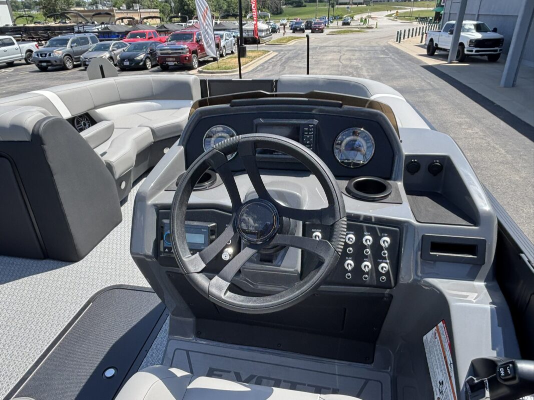 2027 Evotti 521 CS