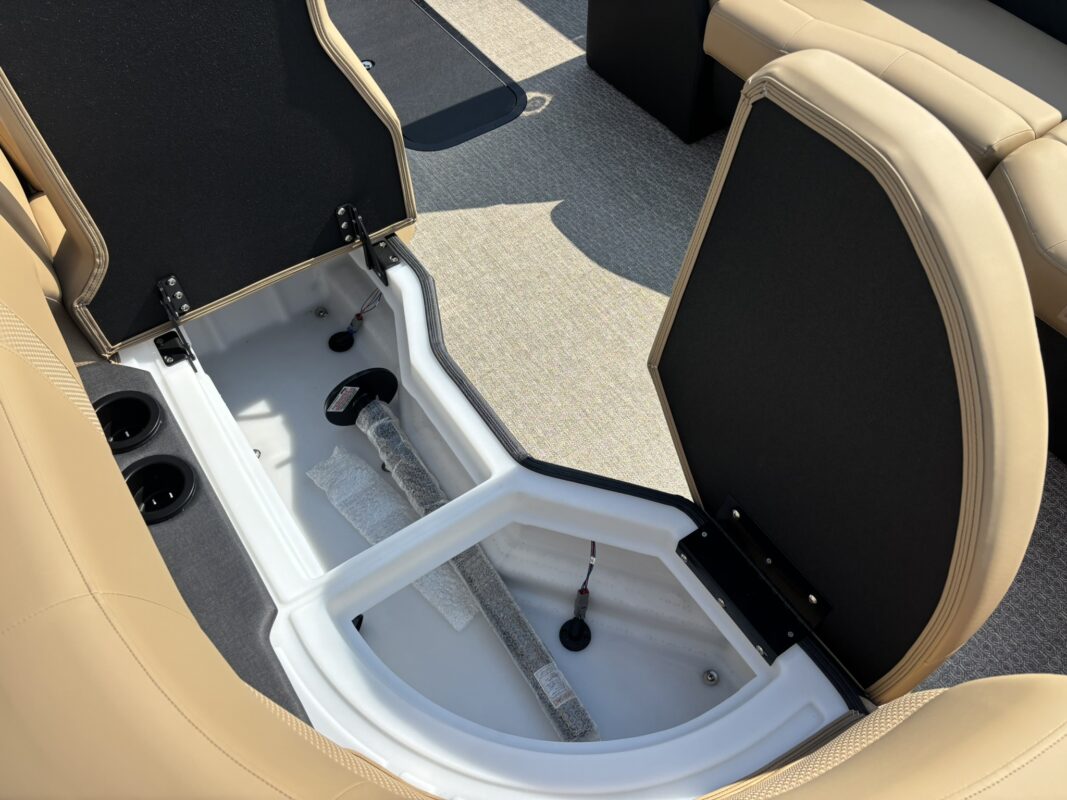 2027 Evotti 523 CS