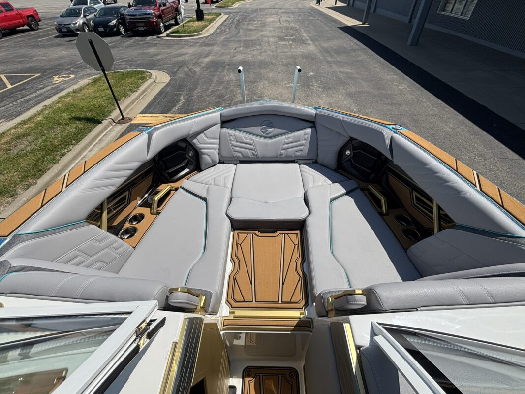 2027 Tige Ultre 23ZX