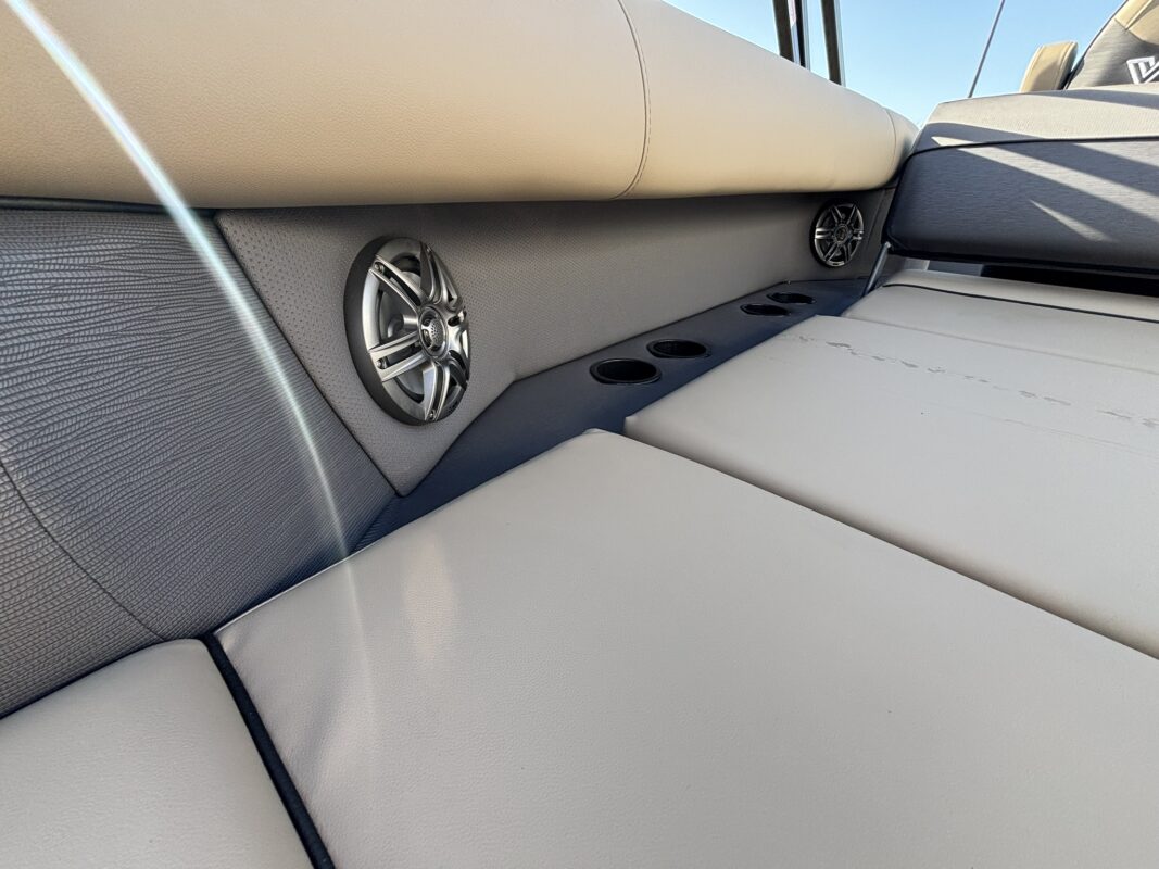 2027 Viaggio V20S