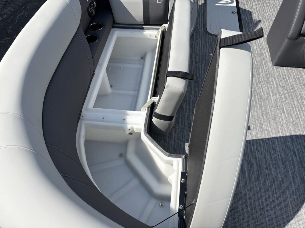 2027 Viaggio X22D