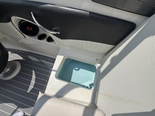 2016 Sting Ray 208 LR