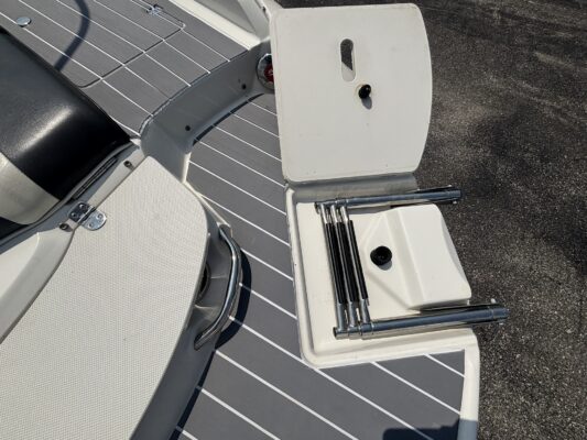 2016 Sting Ray 208 LR