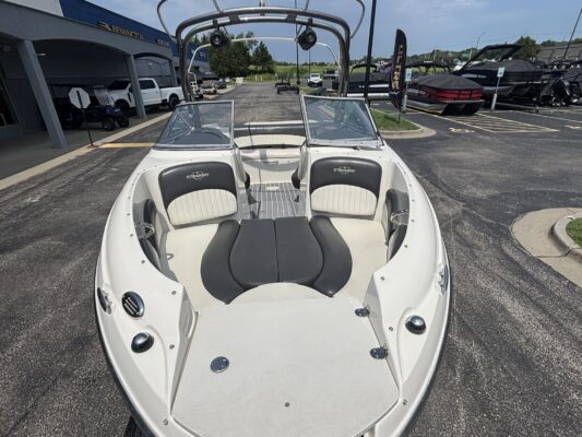 2016 Sting Ray 208 LR