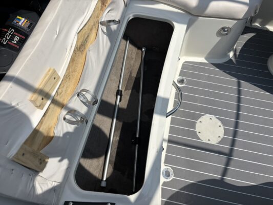 2016 Sting Ray 208 LR