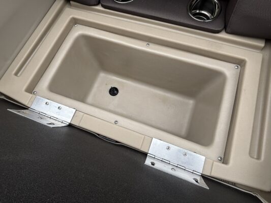 2027 Bentley 200 Fish CWT