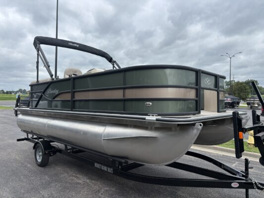 2027 Bentley 200 Fish CWT