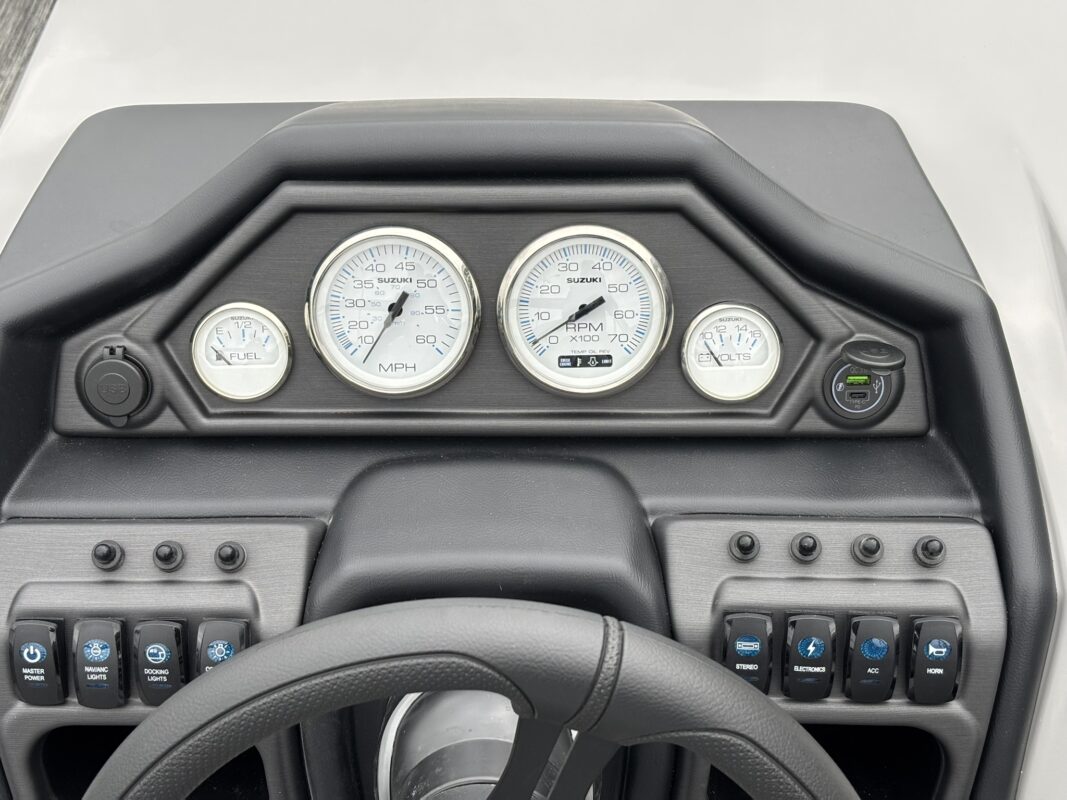 2027 Bentley 200 Legacy Cruise XL