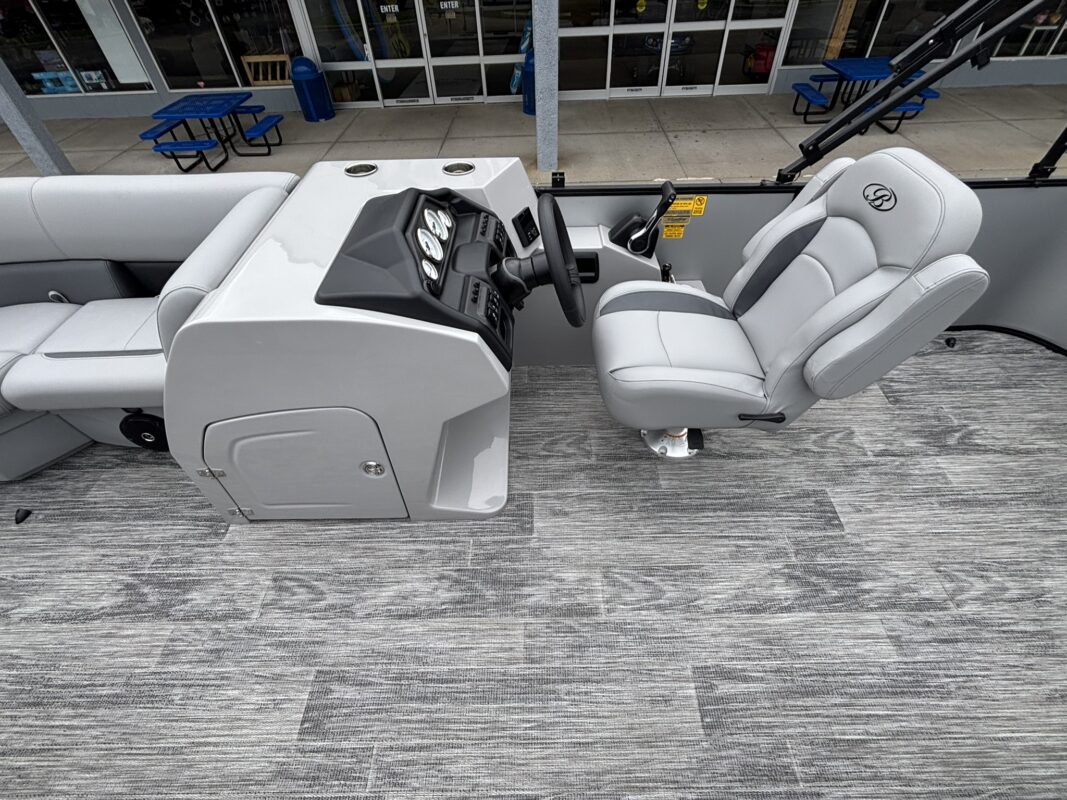 2027 Bentley 200 Legacy Cruise XL