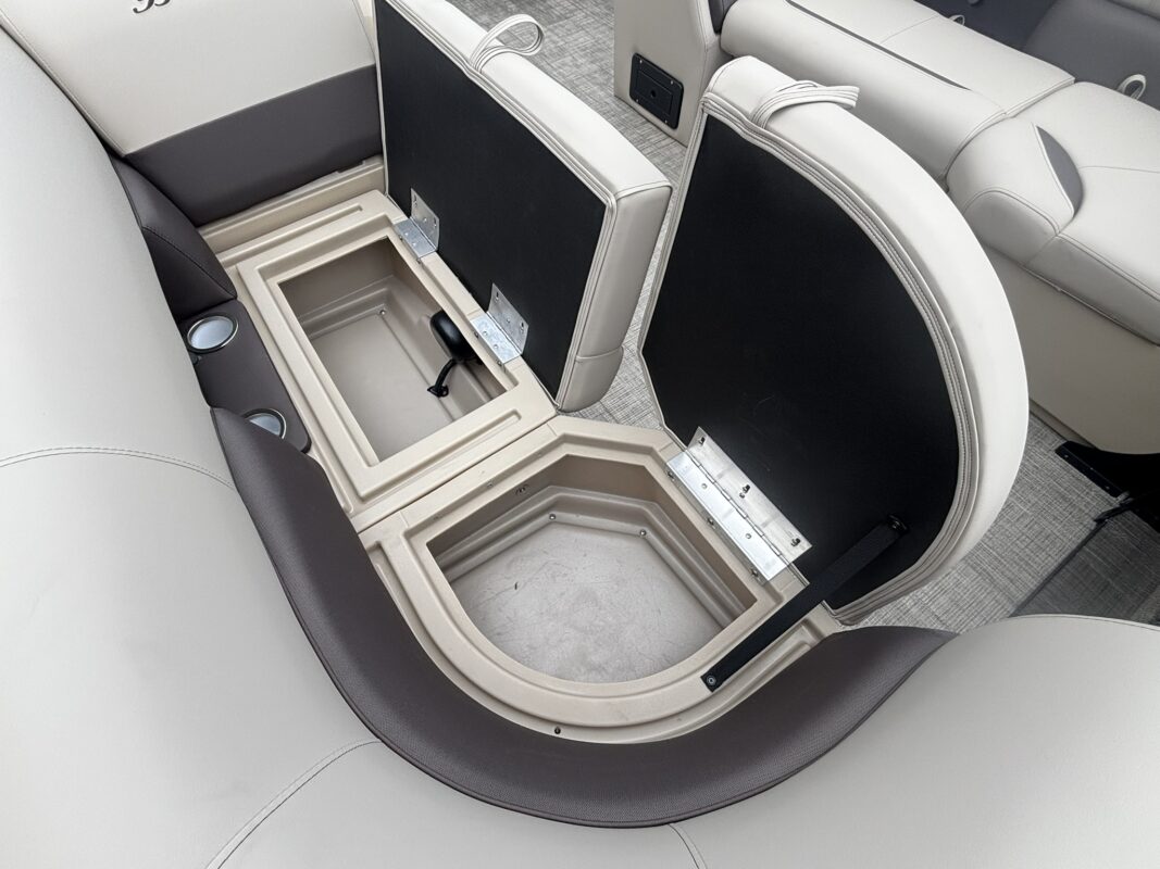 2027 Bentley 223 Legacy Swingback