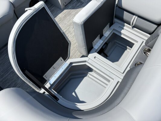 2027 Bentley 200 Legacy Navigator