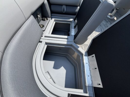 2027 Bentley 200 Legacy Navigator
