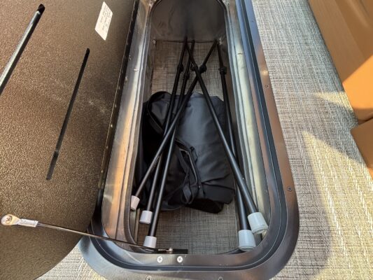 2027 Bentley 223 Legacy Navigator