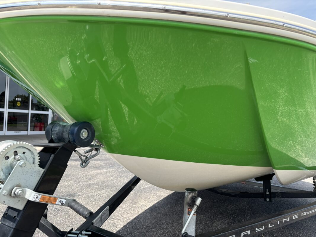 2016 Bayliner E16