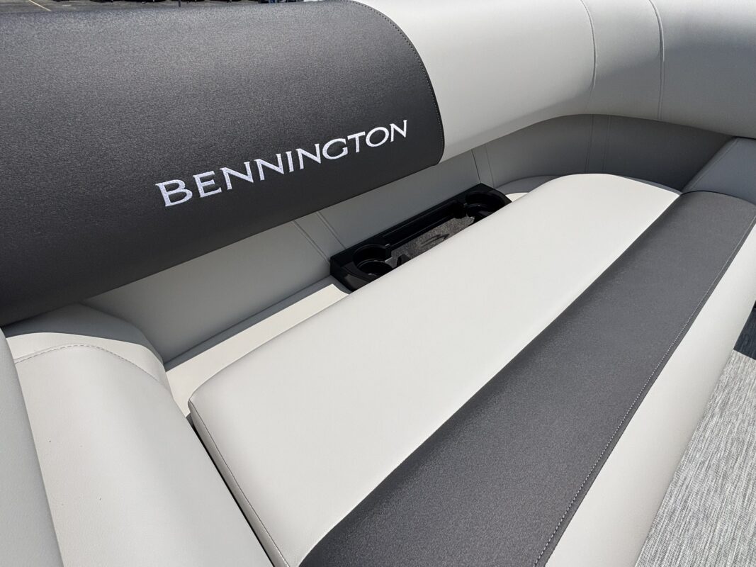 2027 Bennington 22 S1SR SPS