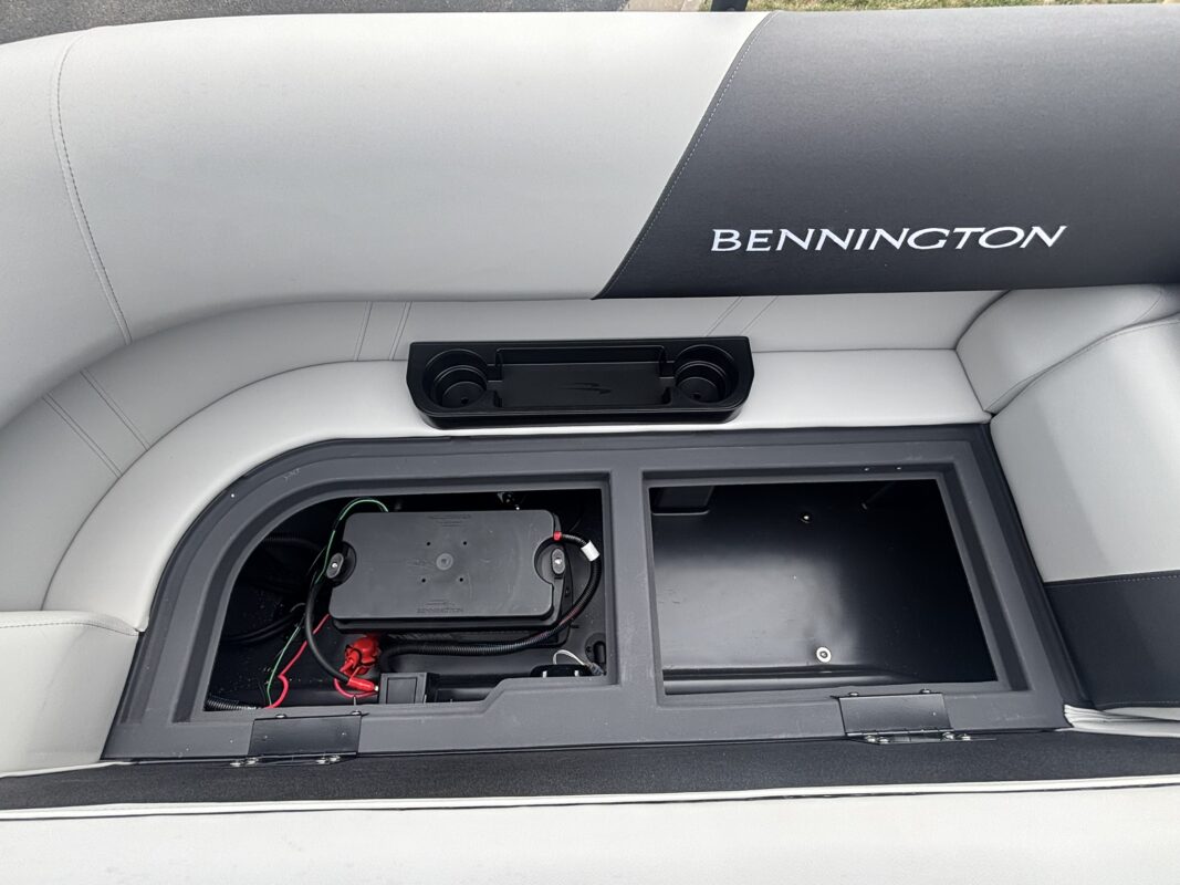 2027 Bennington 22 S1SR SPS