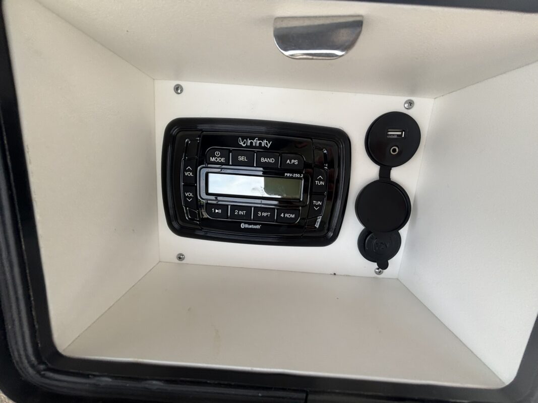 2018 Nautic Star 211 Angler