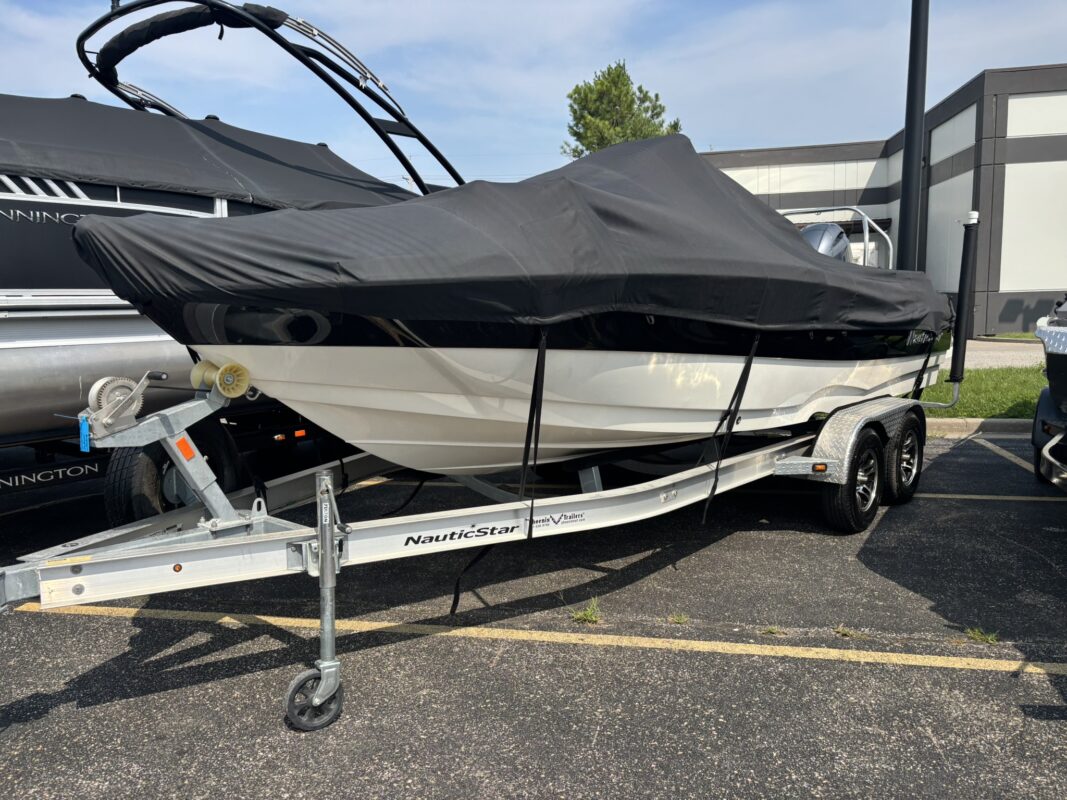 2018 Nautic Star 211 Angler