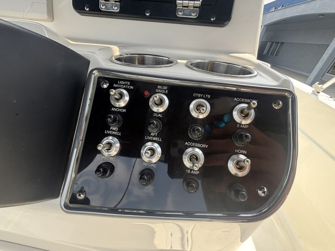 2018 Nautic Star 211 Angler