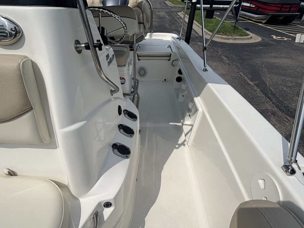 2018 Nautic Star 211 Angler