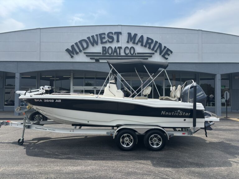 2018 Nautic Star 211 Angler