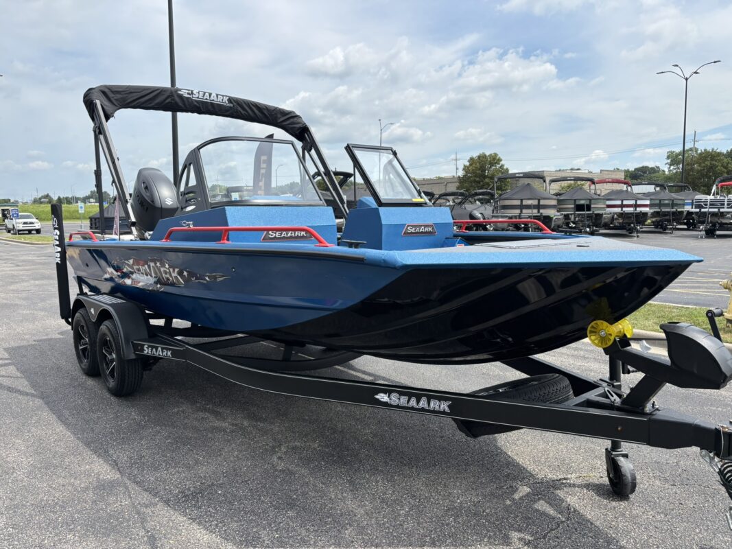 2027 SeaArk Protege 200