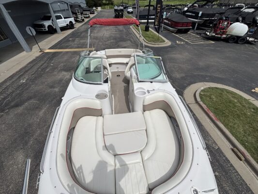 2003 Four Winns 214 Fun Ship