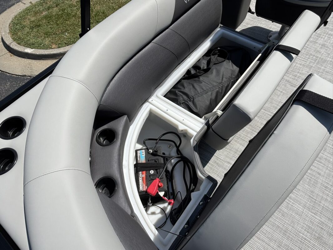 2027 Viaggio V20U