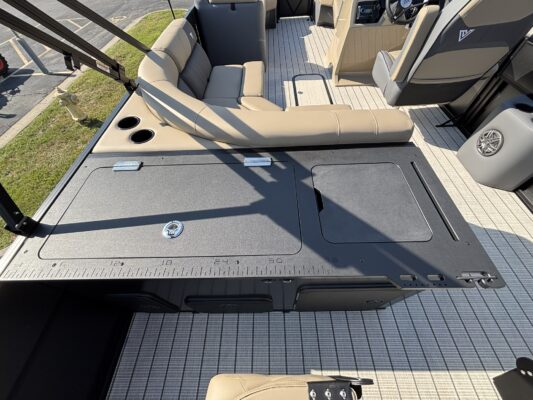 2027 Viaggio V22R