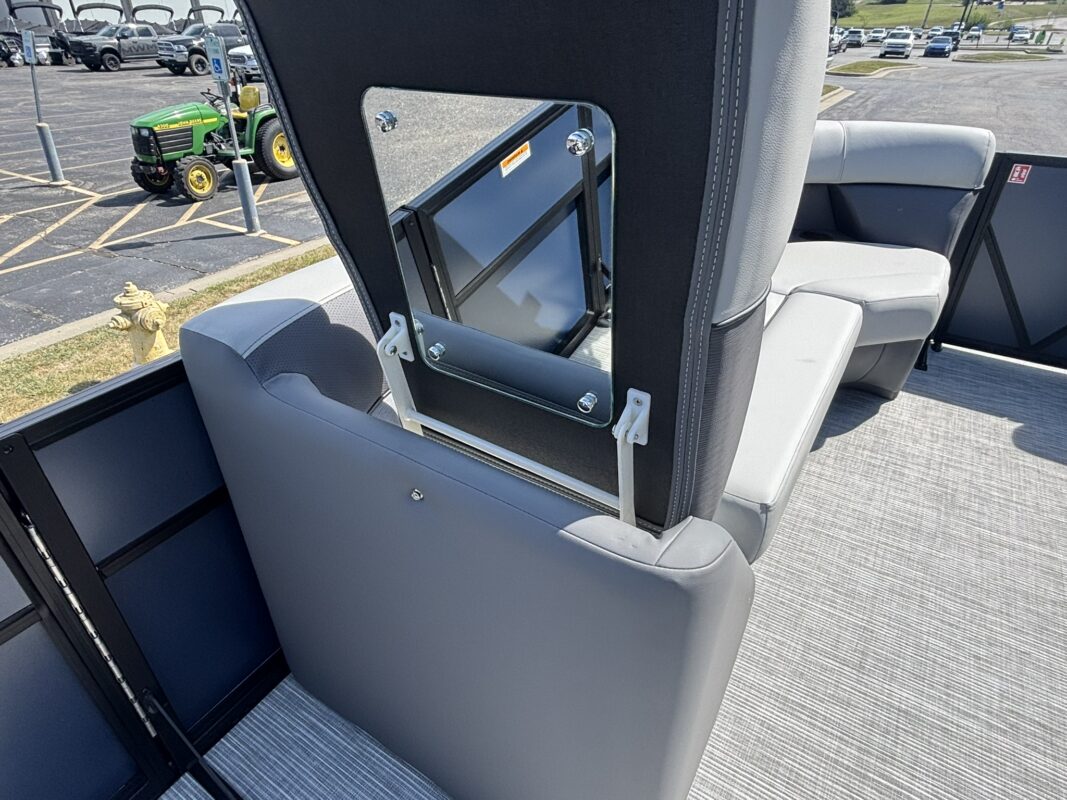2027 Viaggio V22U