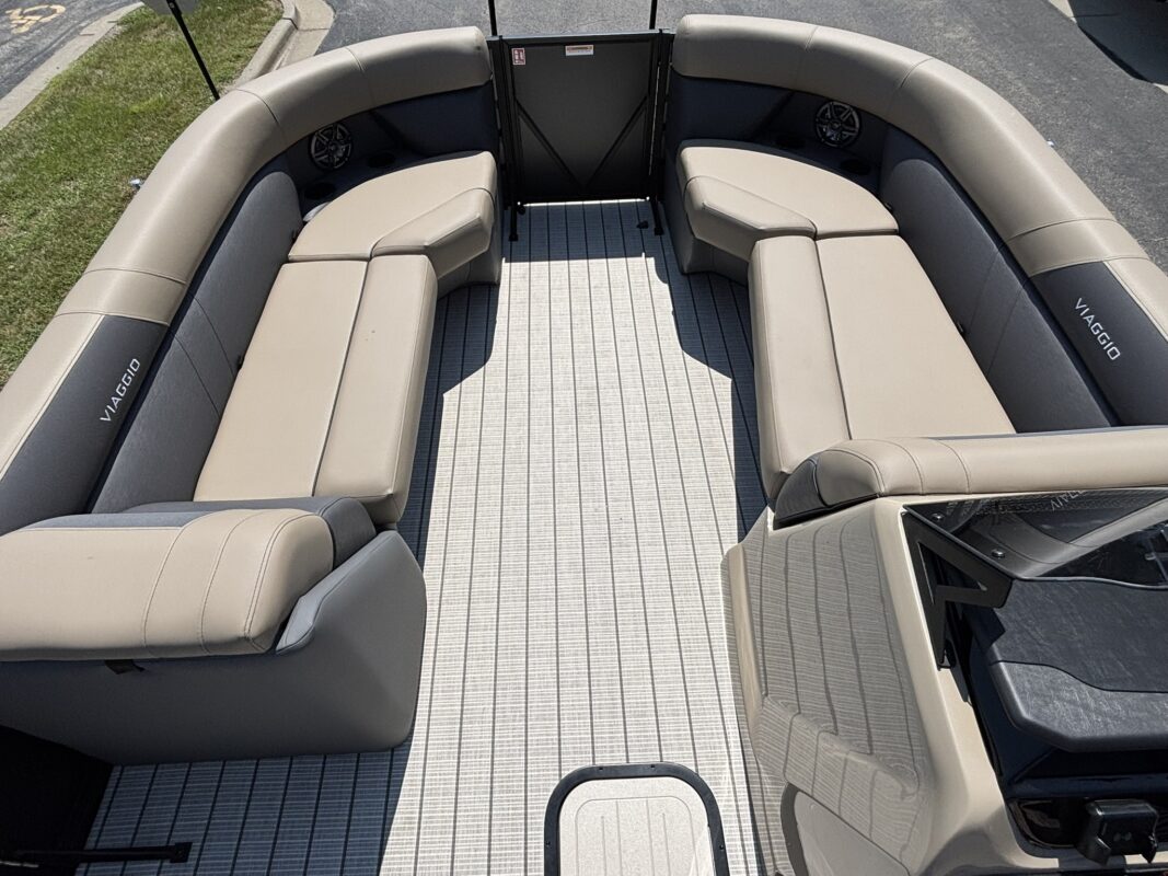 2027 Viaggio V22S