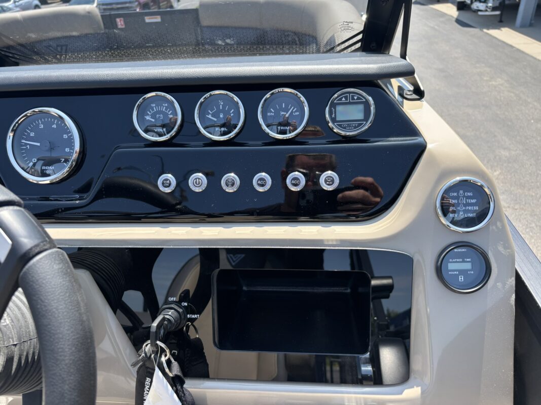 2027 Viaggio V22S