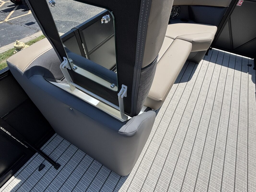 2027 Viaggio V22S