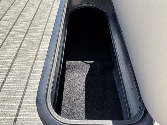2027 Viaggio V22S