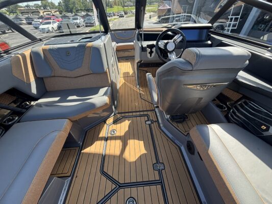 2023 Nautique G23