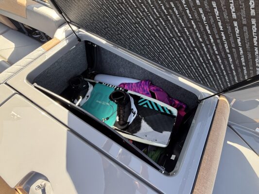 2023 Nautique G23