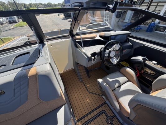 2023 Nautique G23