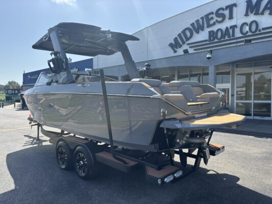 2023 Nautique G23