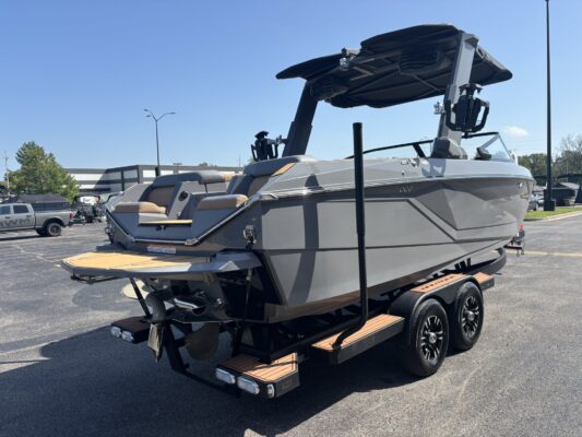 2023 Nautique G23