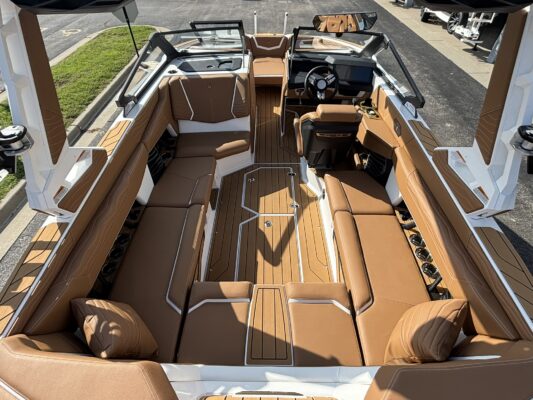 2027 Nautique Super Air Nautique G23