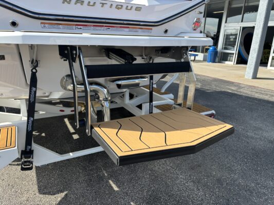 2027 Nautique Super Air Nautique G23