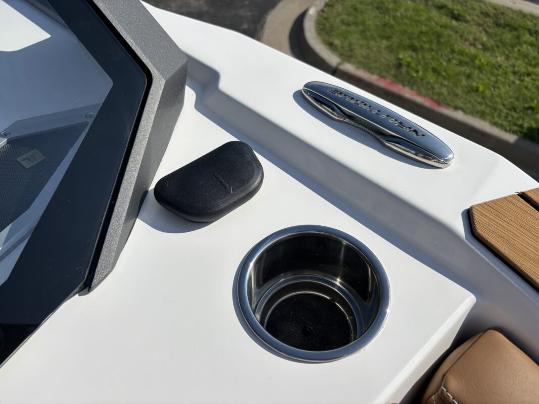 2027 Nautique Super Air Nautique G23