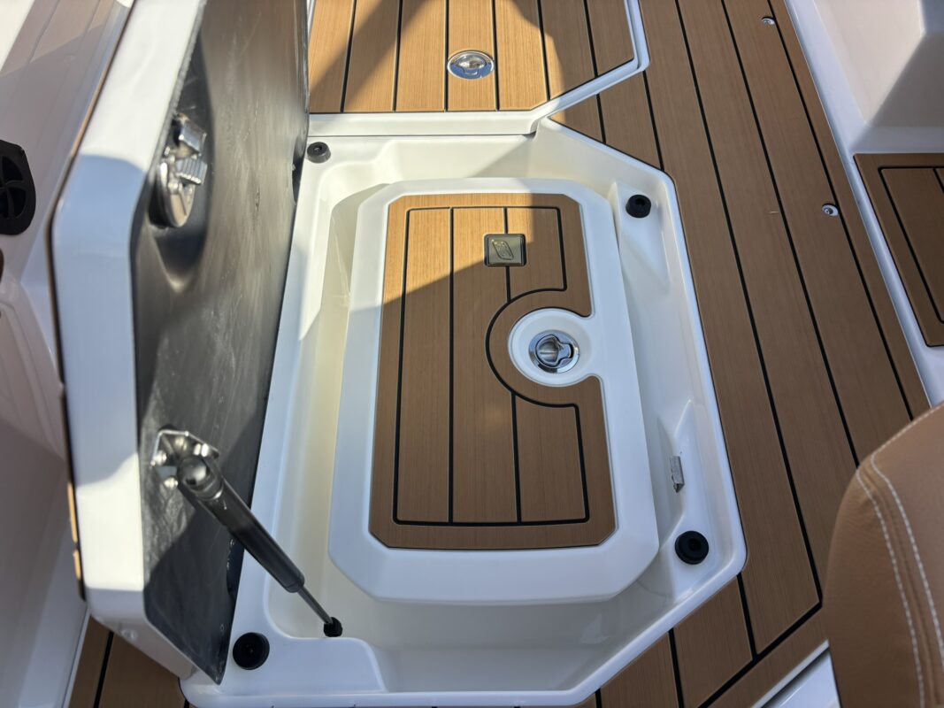 2027 Nautique Super Air Nautique G23