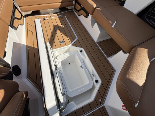 2027 Nautique Super Air Nautique G23