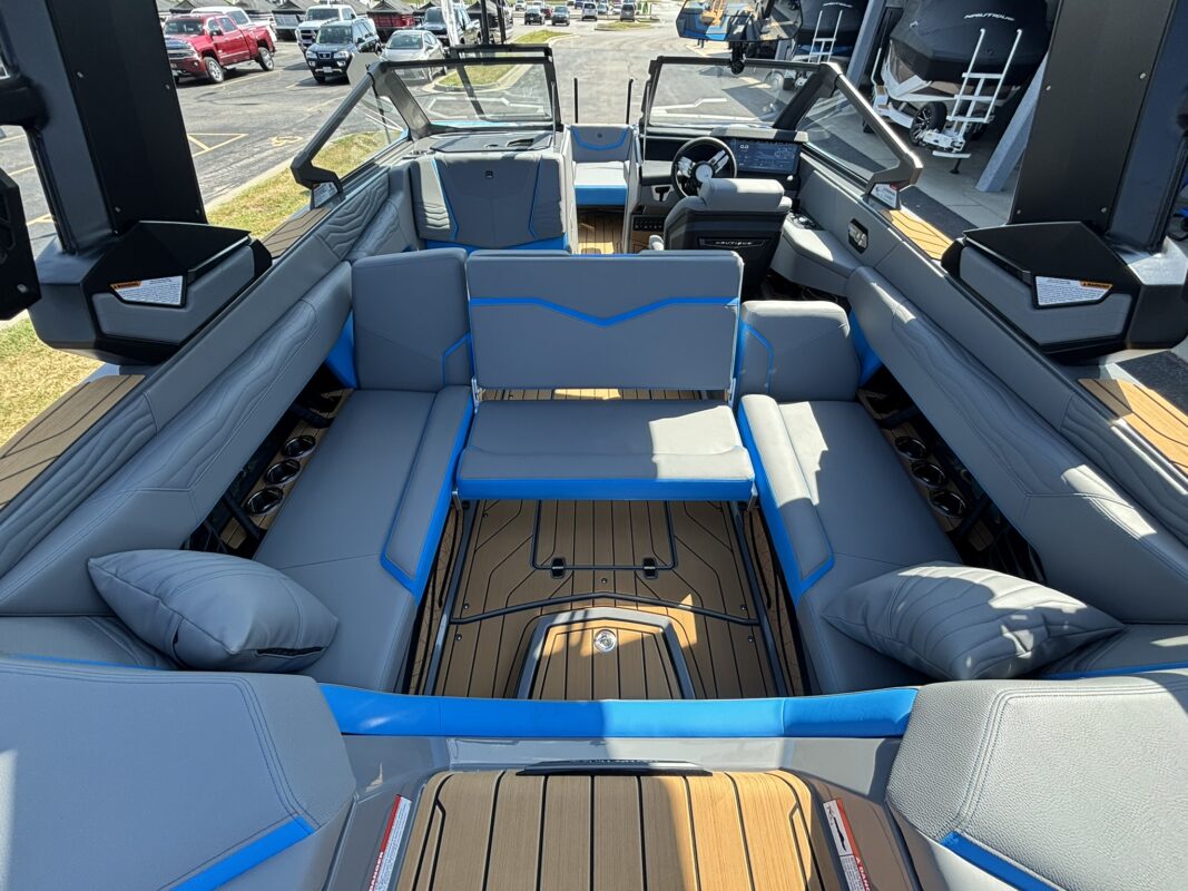 2027 Nautique Super Air Nautique G23